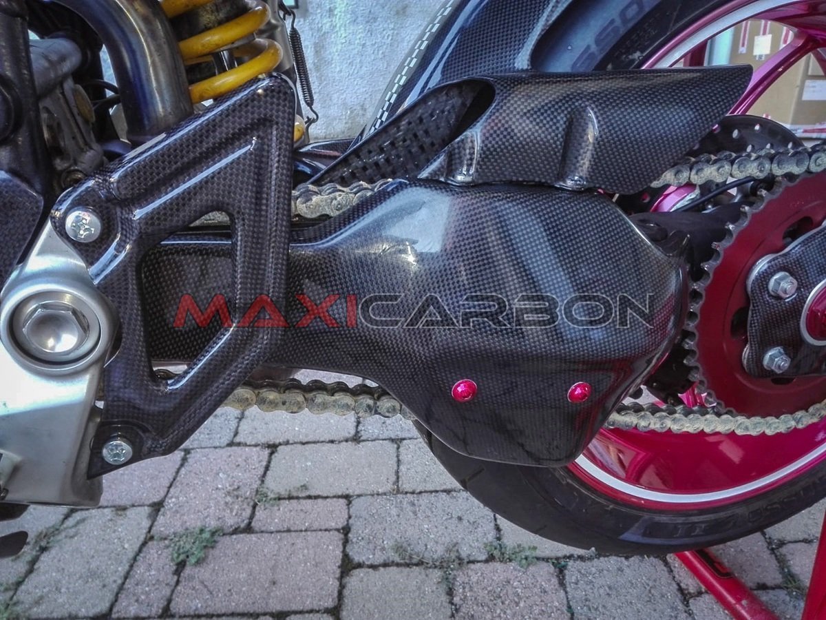 Swingarm cover – Maxicarbon